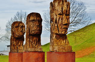 世界上有名的油画请播放一遍，世界上最真实油画